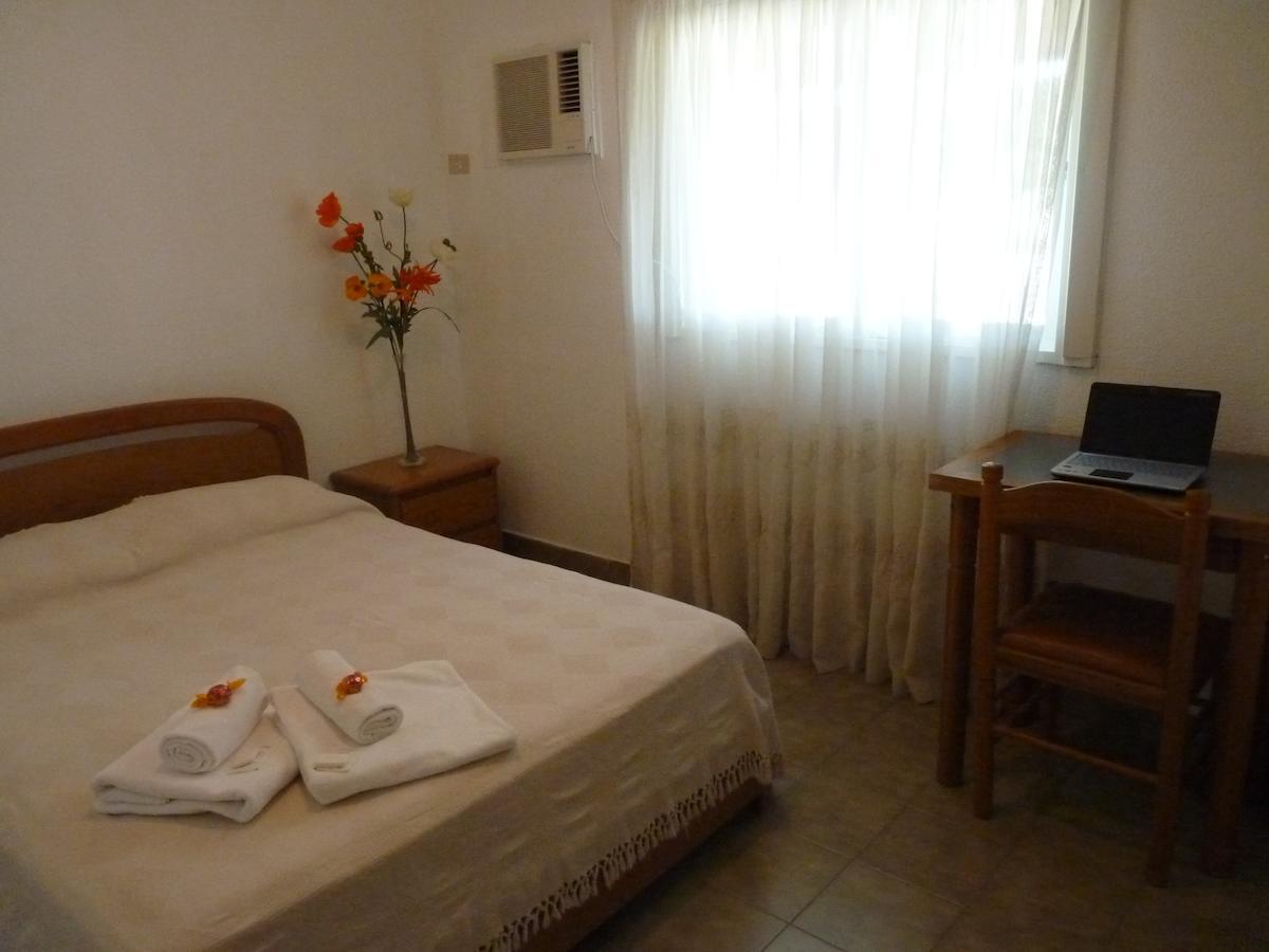 Hotel Quelu Leufu Рио-Колорадо Номер фото