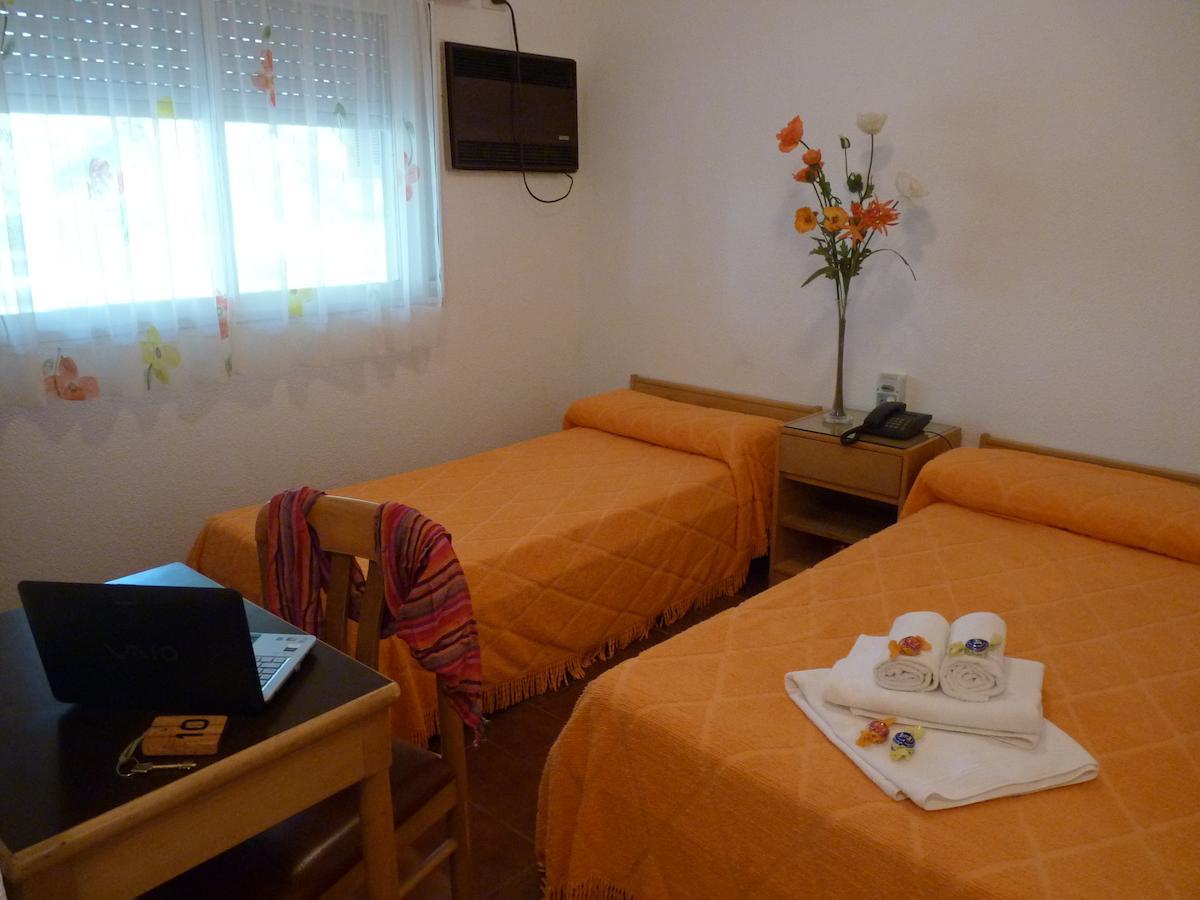 Hotel Quelu Leufu Рио-Колорадо Номер фото