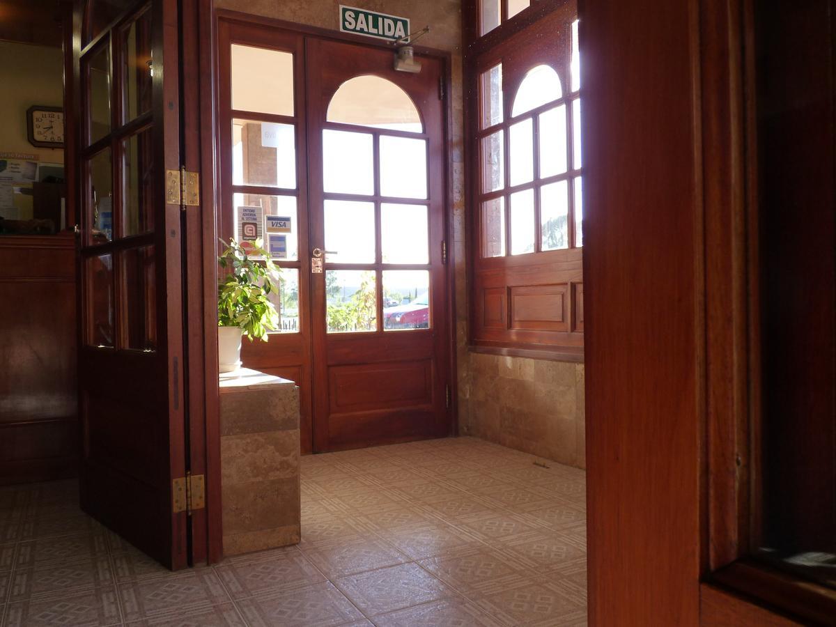 Hotel Quelu Leufu Рио-Колорадо Экстерьер фото